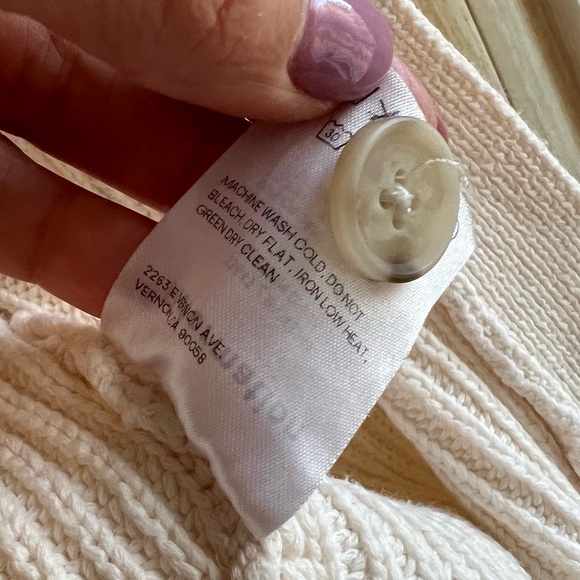 Reformation Cream Button-Up Cardigan Sweater Size Small - Picture 10 of 12